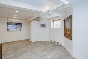 622 W Briar Pl, Chicago, IL 60657 - Photo 5