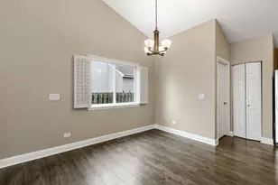 28621 Wagon Trail Rd, Lakemoor, IL 60051 - Photo 9