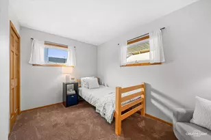 1117 Douglas Ave, Aurora, IL 60505 - Photo 9