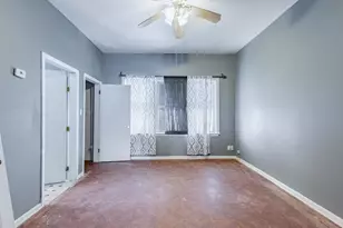 4722 S Ada St, Chicago, IL 60609 - Photo 3