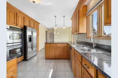 8335 Red Oak Lane, Orland Park, IL 60462 - Photo 11