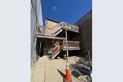 3041 W Fullerton Avenue, Chicago, IL 60647 - Photo 3