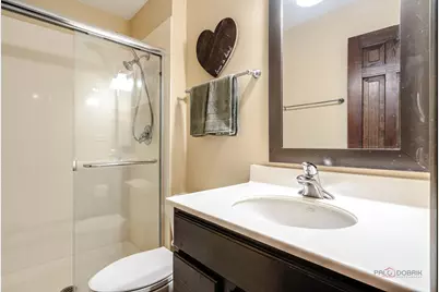 125 S Deerpath Drive, Vernon Hills, IL 60061 - Photo 17