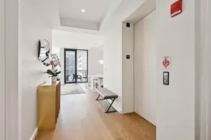 56 W Huron St, Chicago, IL 60654 - Photo 33