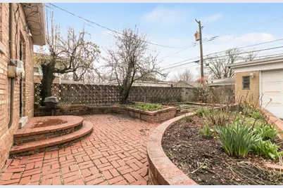 9534 S Sacramento Avenue, Evergreen Park, IL 60805 - Photo 13