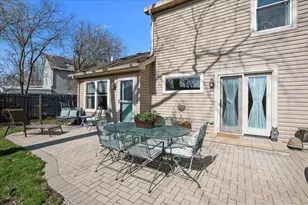 2138 Derby Ct, Wheaton, IL 60189 - Photo 19