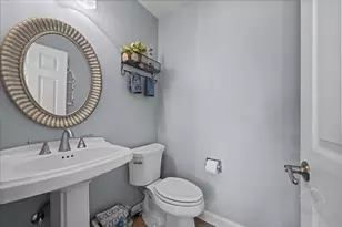 2138 Derby Ct, Wheaton, IL 60189 - Photo 13