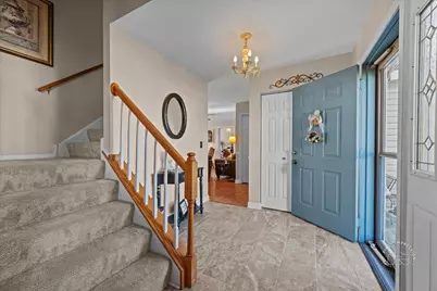 2138 Derby Court, Wheaton, IL 60189 - Photo 3