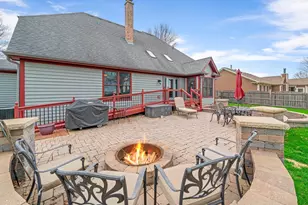 520 Rees St, Hinckley, IL 60520 - Photo 33