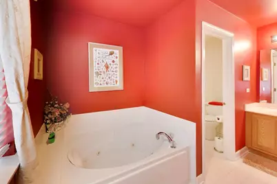 5660 Trinity Court, Gurnee, IL 60031 - Photo 19