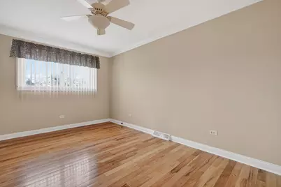 7525 Lorel Avenue, Burbank, IL 60459 - Photo 11