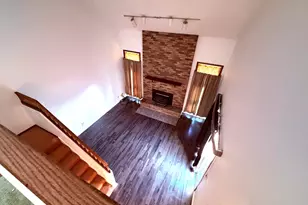 408 E Croan St, Irvington, IL 62848 - Photo 5