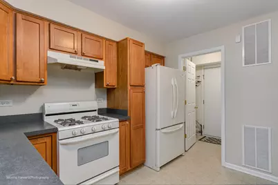 2417 Stoughton Circle #2417, Aurora, IL 60502 - Photo 33