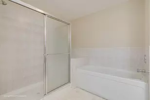 2417 Stoughton Cir, Aurora, IL 60502 - Photo 25