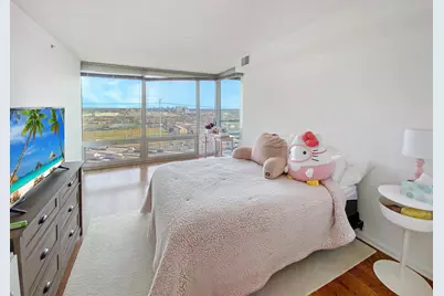 9655 Woods Drive #1509, Skokie, IL 60077 - Photo 5