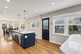 452 E Adams St, Elmhurst, IL 60126 - Photo 9