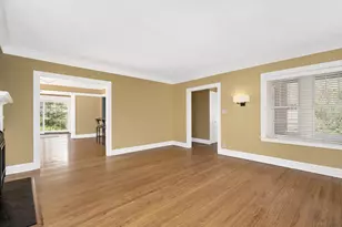 1043 N Grove Ave, Oak Park, IL 60302 - Photo 5