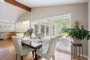 505 S Butterfield Rd, Libertyville, IL 60048 - Photo 13