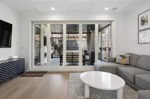 2640 N Bosworth Ave, Chicago, IL 60614 - Photo 15