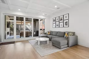 2640 N Bosworth Ave, Chicago, IL 60614 - Photo 13