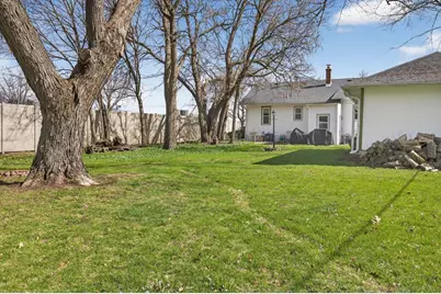 213 Genoa Street, Cherry Valley, IL 61016 - Photo 39