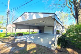 322 Linden Ave, Centralia, IL 62801 - Photo 13