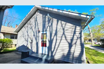 322 Linden Avenue, Centralia, IL 62801 - Photo 9