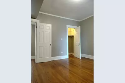 7729 S Essex Avenue #2, Chicago, IL 60649 - Photo 11