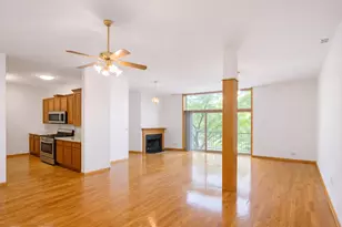 2375 W Montana St, Chicago, IL 60647 - Photo 3