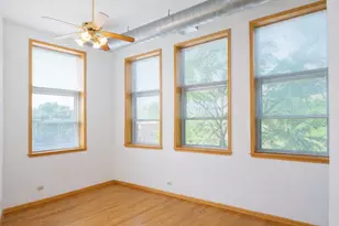 2375 W Montana St, Chicago, IL 60647 - Photo 5