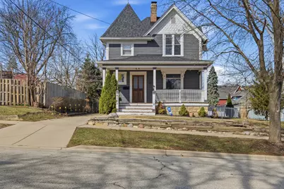 410 Standish Street, Elgin, IL 60123 - Photo 1