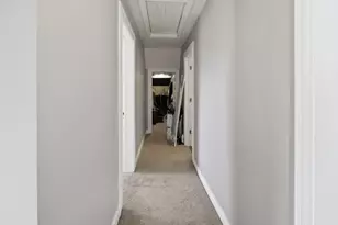 410 Standish St, Elgin, IL 60123 - Photo 21