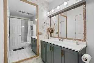 2555 College Hill Cir, Schaumburg, IL 60173 - Photo 15