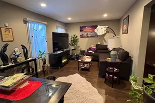 10032 S Calumet Ave, Chicago, IL 60628 - Photo 9