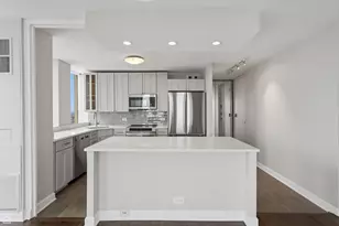 1660 N La Salle Dr, Chicago, IL 60614 - Photo 3