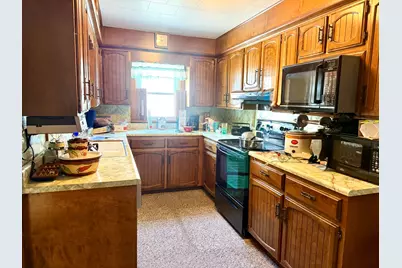 712 S Virginia Avenue, Marion, IL 62959 - Photo 3