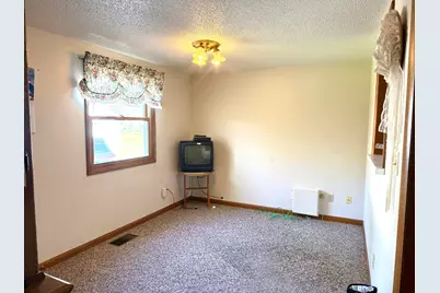 712 S Virginia Avenue, Marion, IL 62959 - Photo 7