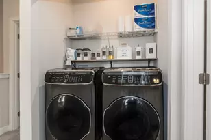 776 Rockwell Ln, Des Plaines, IL 60016 - Photo 25