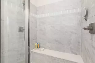 776 Rockwell Ln, Des Plaines, IL 60016 - Photo 21