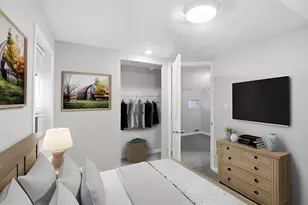 107 N State St, Aurora, IL 60505 - Photo 15