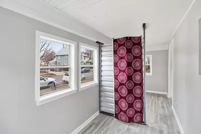 107 N State Street, Aurora, IL 60505 - Photo 5