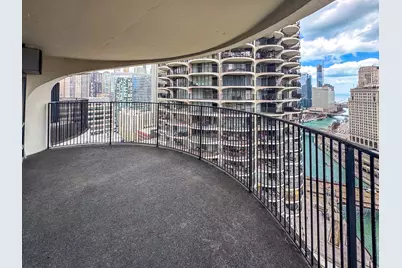 300 N State Street #3008, Chicago, IL 60654 - Photo 5