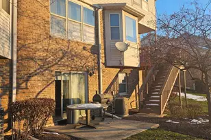 737 W St Johns Pl, Addison, IL 60101 - Photo 17