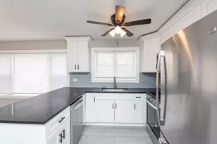 3058 N Kostner Ave, Chicago, IL 60641 - Photo 3