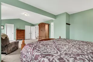 296 Biros Ln, Round Lake, IL 60073 - Photo 35