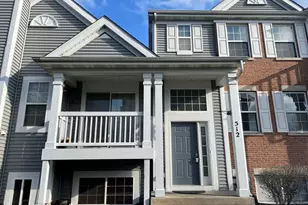 512 Lincoln Station Dr, Oswego, IL 60543 - Photo 1