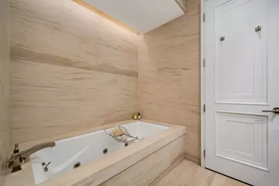 159 E Walton Place #13D, Chicago, IL 60611 - Photo 17