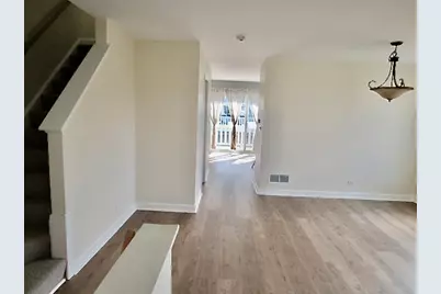 2667 Woodmere Drive #2667, Darien, IL 60561 - Photo 3