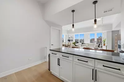 2762 N Lincoln Avenue #401, Chicago, IL 60614 - Photo 11