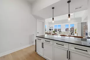 2762 N Lincoln Ave, Chicago, IL 60614 - Photo 11